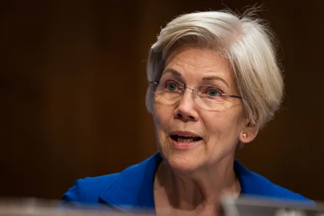 Warren, Democratic lawmakers introduce bill to resurrect Chevron doctrine