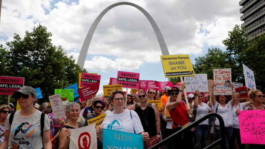 Missouri judge's ruling throws last-minute curveball in abortion ballot fight