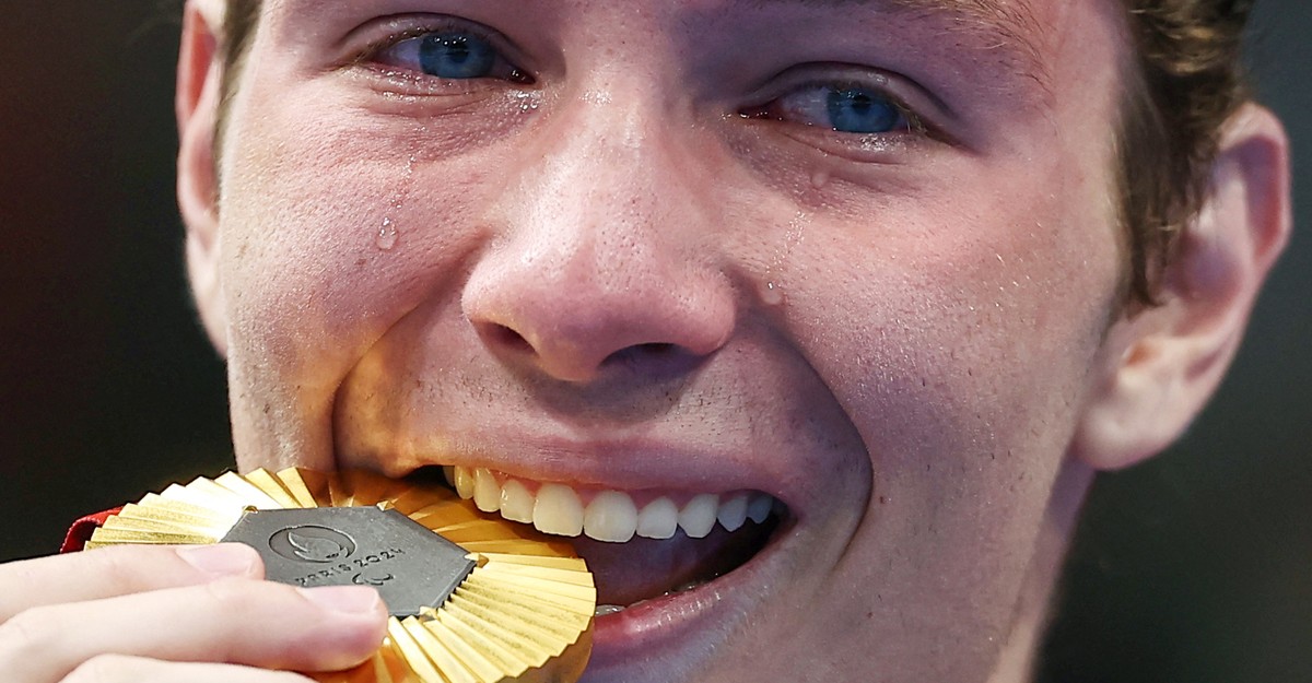 Paralympics Photo of the Day: Tears of Gold